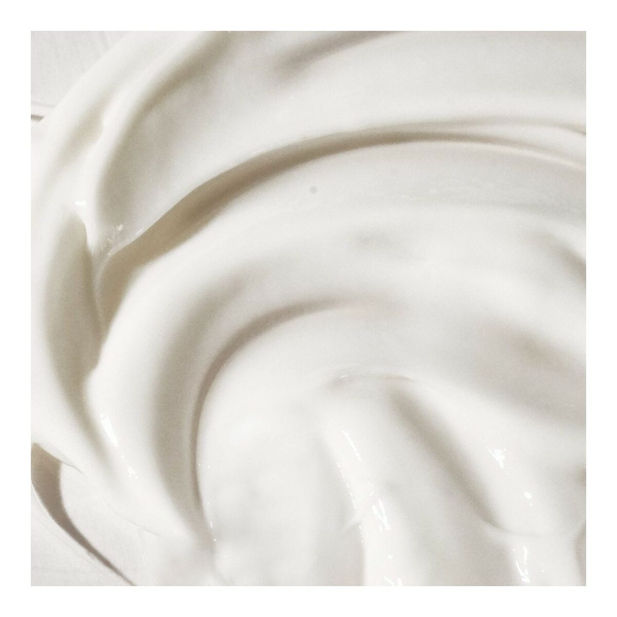 Kosteuttava naamio Bouclème Curls Redefined 250 ml Katkeamia korjaava